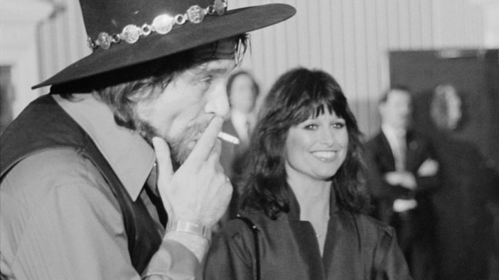 Jessi Colter Announces Memoir About Life With Waylon Jennings