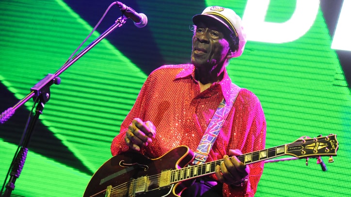 Chuck Berry Celebrates 90th Birthday With First Album in 38 Years
