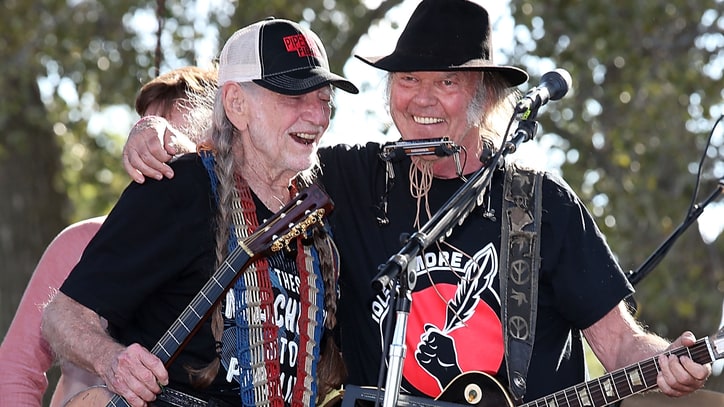 Willie Nelson, Neil Young, Sheryl Crow to Headline Outlaw Music Festival