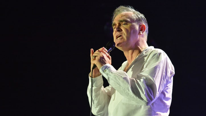 See Morrissey's Earnest Ramones Cover at Brooklyn Concert