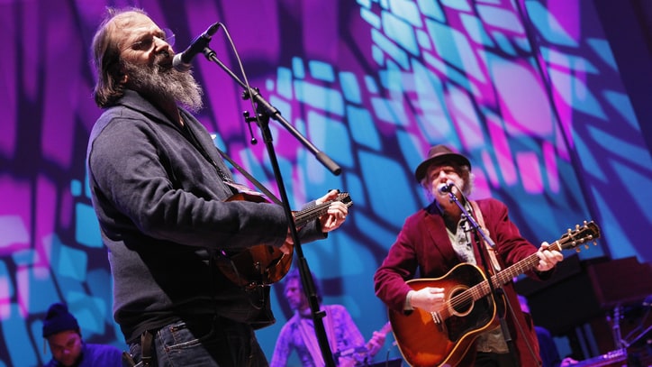 Hear Steve Earle and Buddy Miller's Bluegrass Jam 'Freight Train'