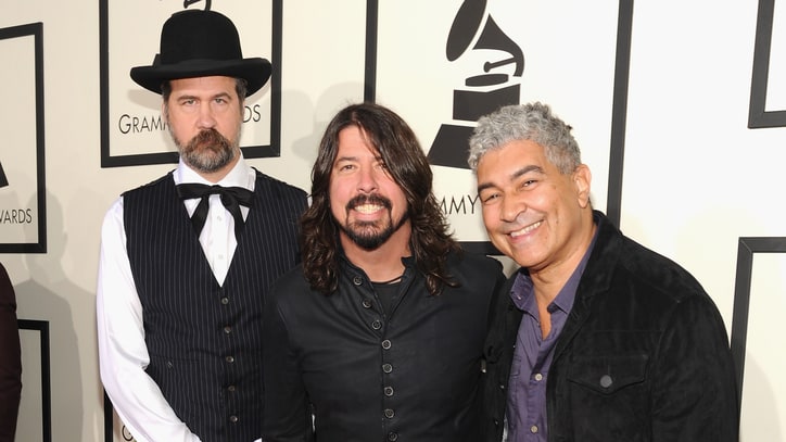 See Surviving Nirvana Members Reunite at Foo Fighters Show