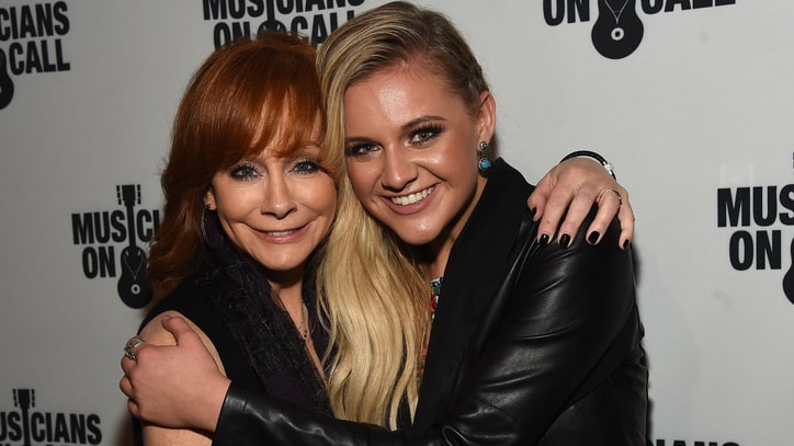 Reba McEntire, Kelsea Ballerini to Duet at 2017 CMA Awards