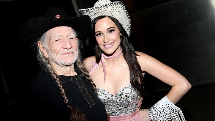 15 Best Country Christmas Duets