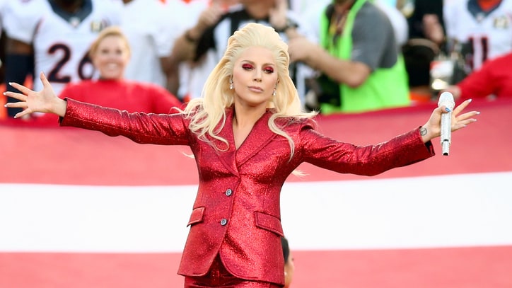 Lady Gaga to Headline Super Bowl 51 Halftime Show