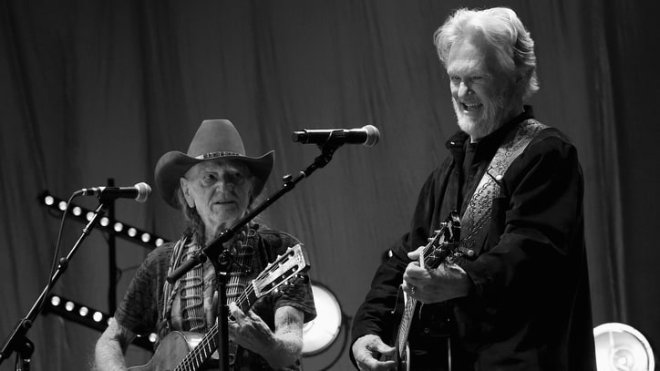 See Willie Nelson, Kris Kristofferson's Elegiac Tribute to Johnny Cash