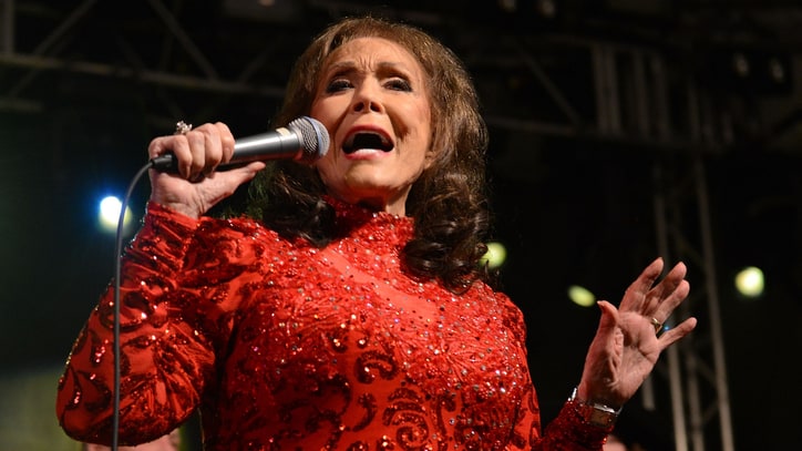 Loretta Lynn Exhibit to Open at Country Music Hall of Fame