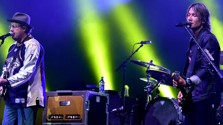 See Keith Urban, Vince Gill and Chris Stapleton's Breezy 'Blue' Jam