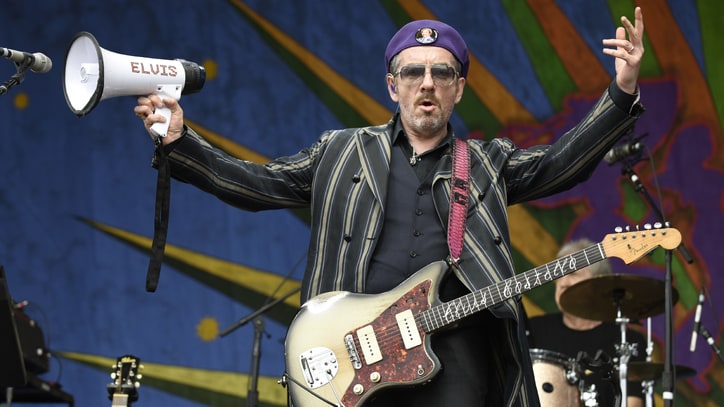 Elvis Costello Plots North American Summer Tour