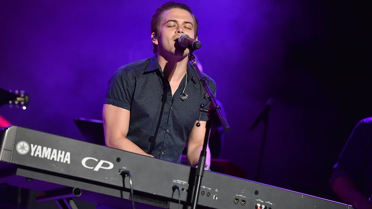 Lousiana Flood Benefit Show Features Hunter Hayes, Harry Connick, Jr.