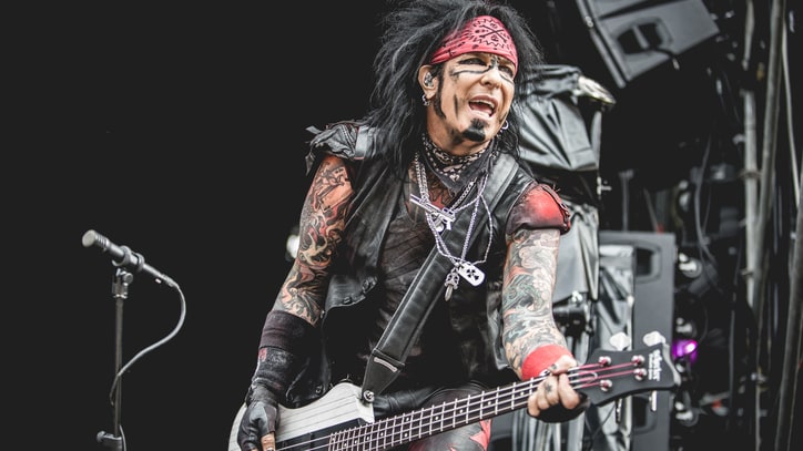 Nikki Sixx Condemns Trump Administration in Opioid Addiction Op-Ed