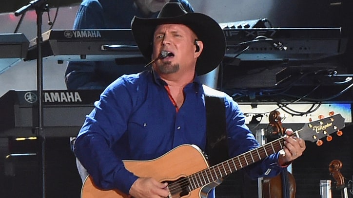 Garth Brooks Plots First-Ever Show at Nashville's Ryman Auditorium
