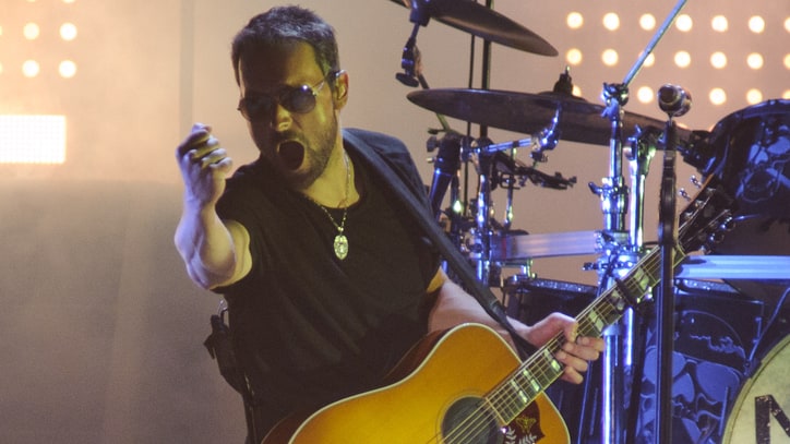 Eric Church Ups War Against Scalpers, Cancels 25,000 Tickets