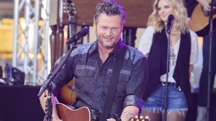 Blake Shelton Brings Country Charm to Brooklyn