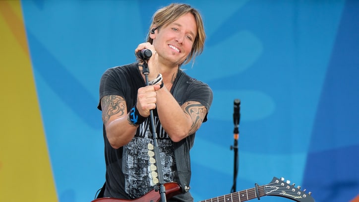 March Madness 2017: Darius Rucker Gets Emotional, Keith Urban to Jam