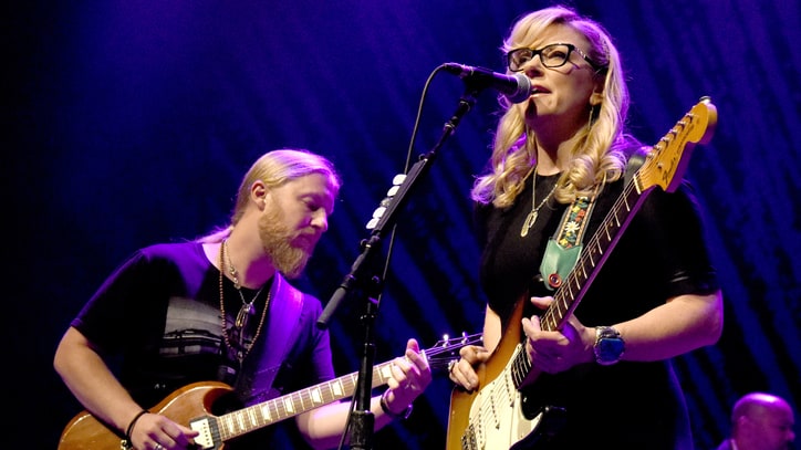 See Tedeschi Trucks Band's Smoldering George Jones Cover