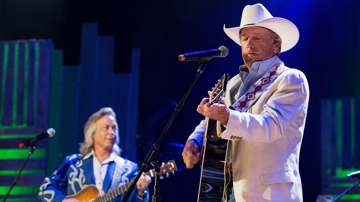 See George Strait Salute Jim Lauderdale at Americana Honors