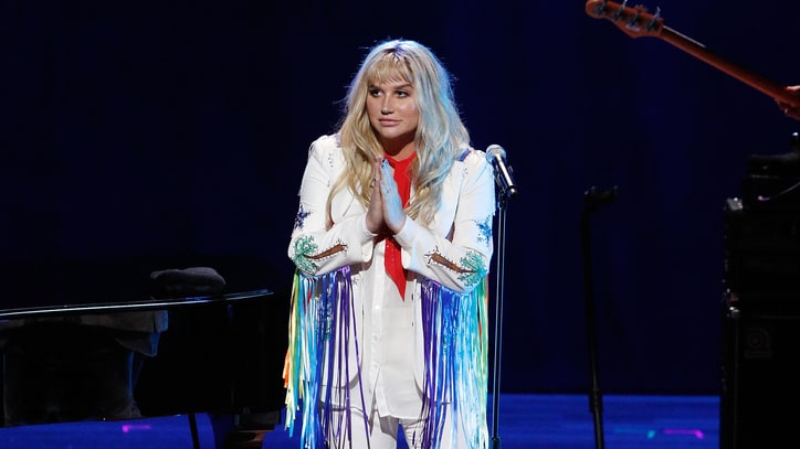 Kesha, Dr. Luke Battle Over Release of Singer's Medical Records