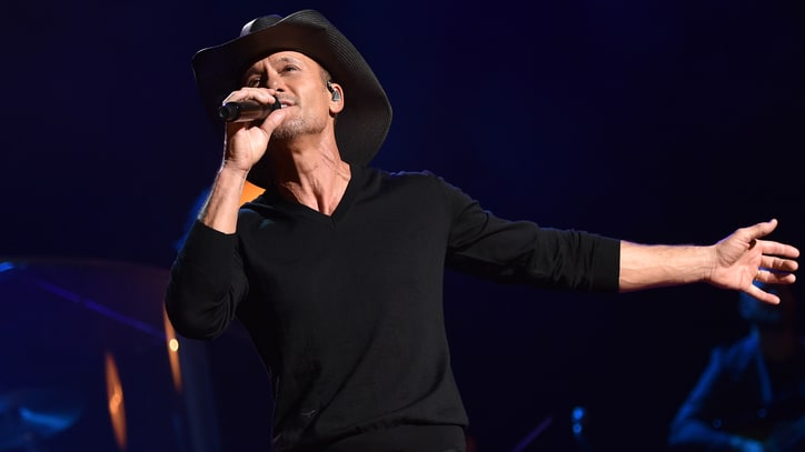 See Tim McGraw, Charlie Worsham Cover Glen Campbell's 'Rhinestone Cowboy'