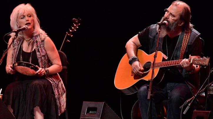 Emmylou Harris, Steve Earle Lead 2018 30A Songwriters Festival Lineup