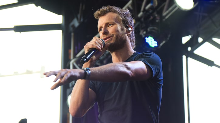 See Dierks Bentley's Seductive 'Black' on 'Good Morning America'