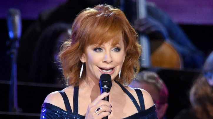 Reba, 'Desperate Housewives' Creator Plot New Series: Ram Report
