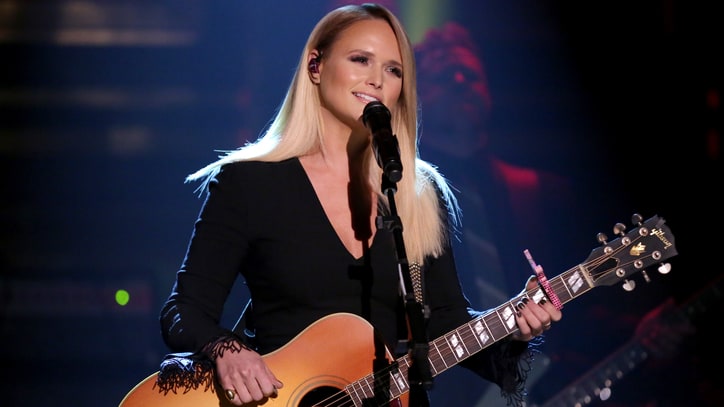 See Miranda Lambert's Moving Solo Take on 'Tin Man'