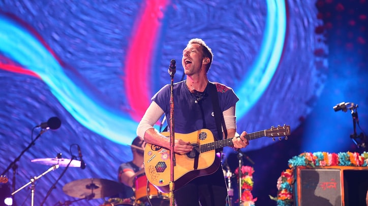 See Chris Martin Honor George Michael with Touching 'Last Christmas'