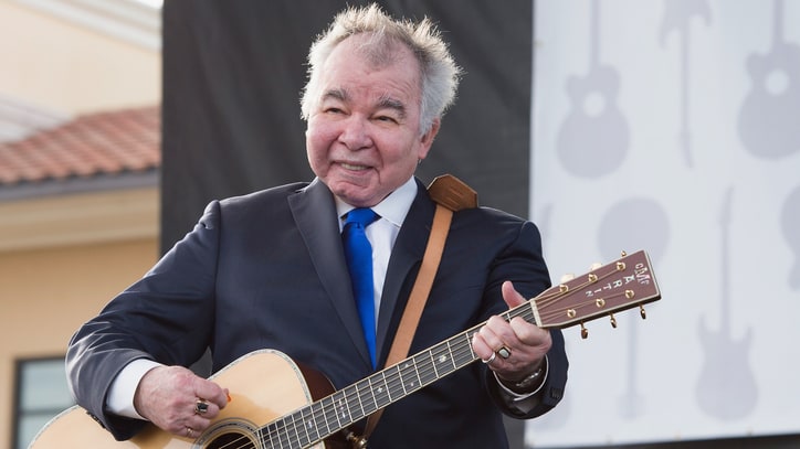See John Prine Explain Why Johnny Cash Wanted to Rewrite 'Sam Stone'
