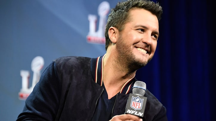 Luke Bryan Talks Super Bowl Performance, Politics of Picking a Team