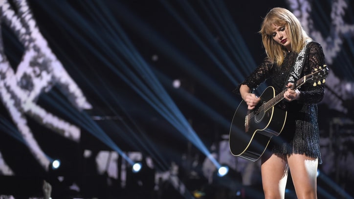 See Taylor Swift Debut Latest Singles Live at Pre-Super Bowl Gig
