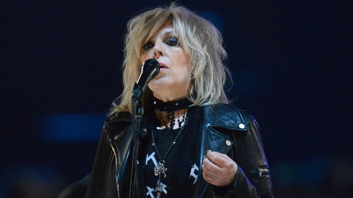 Lucinda Williams Re-Records, Re-Releases 1992 Album 'Sweet Old World'
