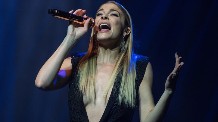 Watch LeAnn Rimes Perform Vulnerable Piano Ballad 'Mother'