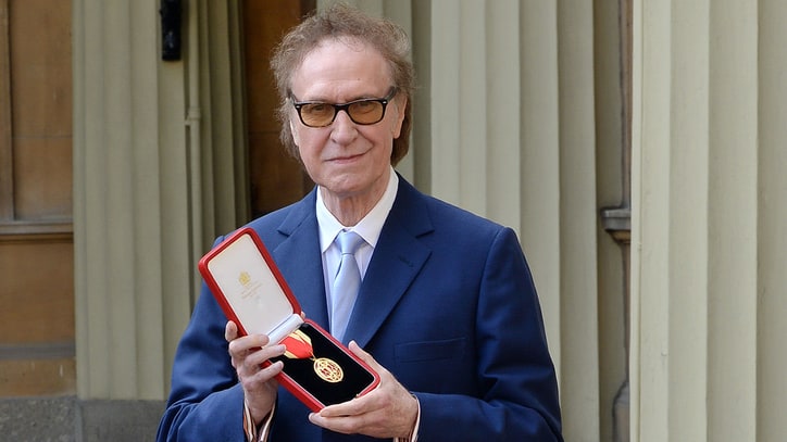 Watch Kinks' Ray Davies Humbly Discuss Knighthood