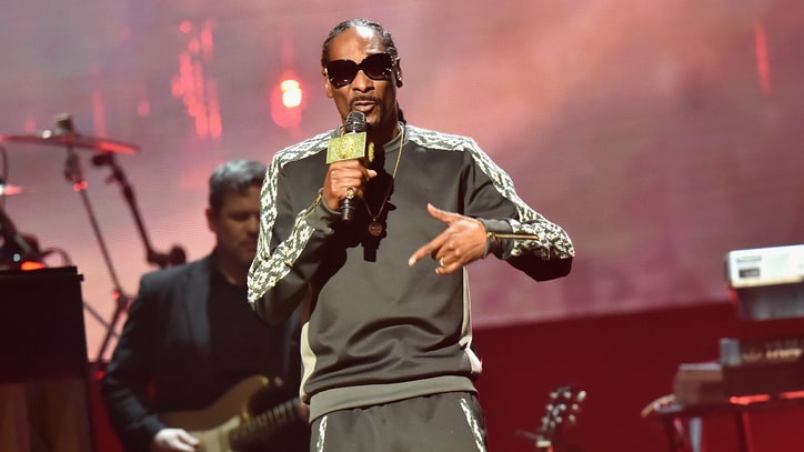 Snoop Dogg Preps New LP 'Neva Left'