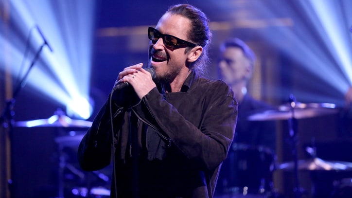 Chris Cornell, Dave Grohl Donate Items to Unique Addiction Recovery Fund