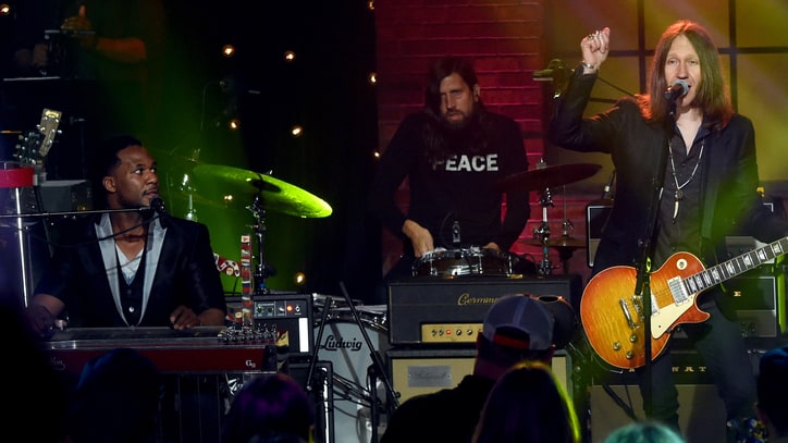 Hear Blackberry Smoke, Robert Randolph's Fierce Collab 'I'll Keep Ramblin''
