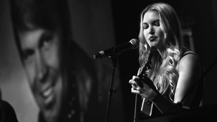 See Glen Campbell's Daughter Ashley's Poignant Tribute to Her Late Dad