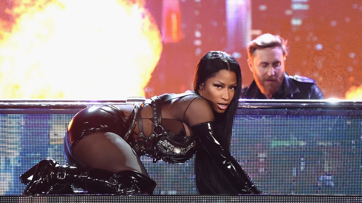 Watch Nicki Minaj Open Billboard Music Awards 2017 With Star-Studded Medley