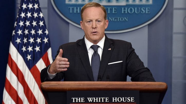 Sean Spicer Criticizes Melissa McCarthy's 'Malicious' 'SNL' Sketches