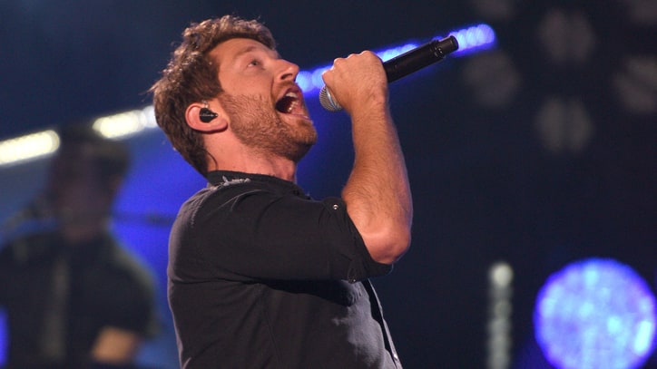 Watch Brett Eldredge Sing Melancholy New Song 'No Stopping You'
