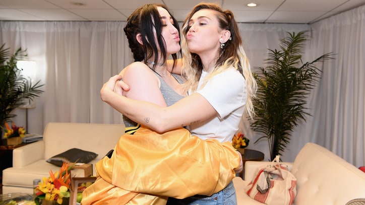 Miley Cyrus Warns Younger Sister Noah: 'Don't Google Yourself'