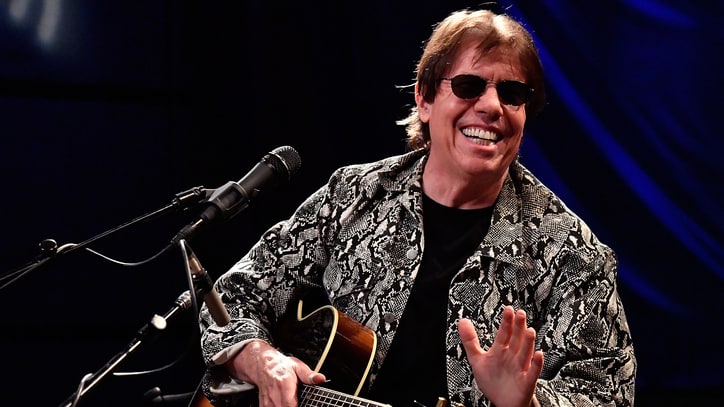 Hear George Thorogood's Solo Acoustic Cover of Hank Williams