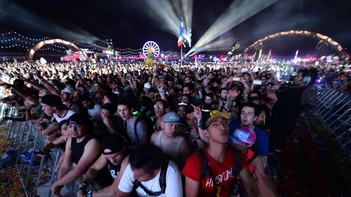 Electric Daisy Carnival: One Dead, Over 1,000 Seek Medical Attention