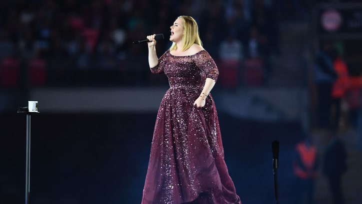 Adele Cancels Remainder of Tour After Damaging Vocal Cords