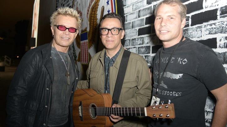 Johnny Ramone Tribute: Fred Armisen, Billy Idol Salute Rocker at Annual Event