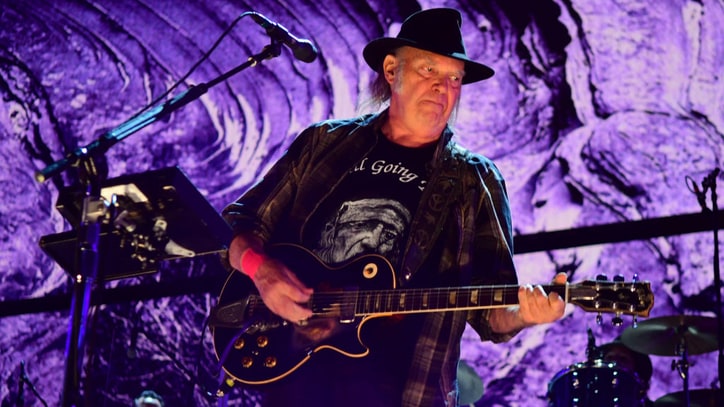 Neil Young Roars Back to Life With Blazing Farm Aid Set