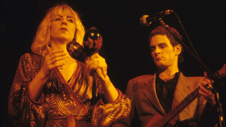 Fleetwood Mac's Lindsey Buckingham, Christine McVie Plan Duet LP