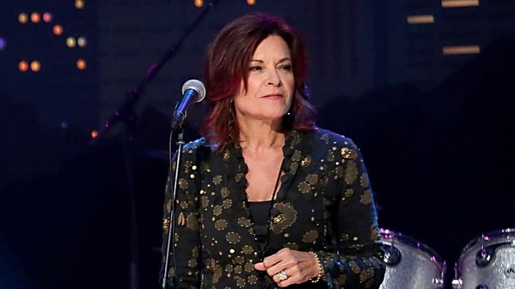 See Rosanne Cash's Melancholy 'Seven Year Ache' on 'Austin City Limits'