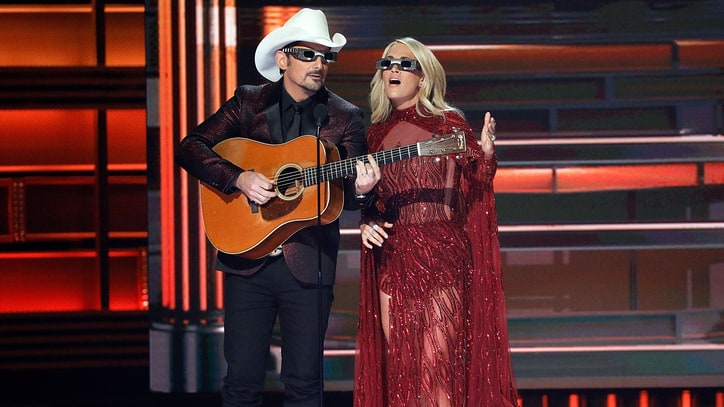 CMA Awards 2017: 10 Best, Worst and Most WTF Moments